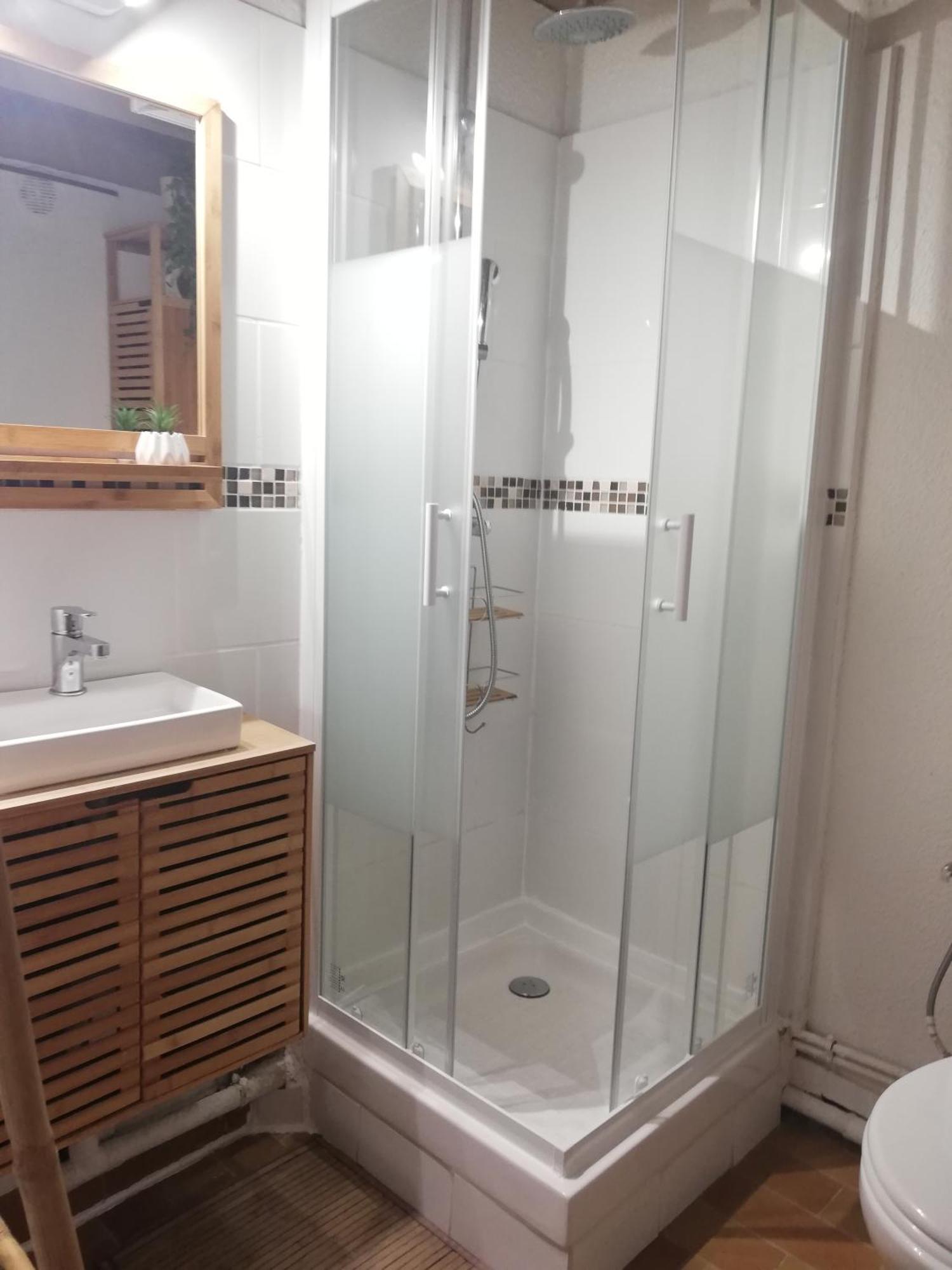 לה ברקרה Appartement Tout Confort A Cap Coudalere Avec Vue Magnifique Sur Le Canigou Au Bord Du Lac - Check In Automatise - Parking Gratuit - Aire De Jeux D'Enfants - מראה חיצוני תמונה