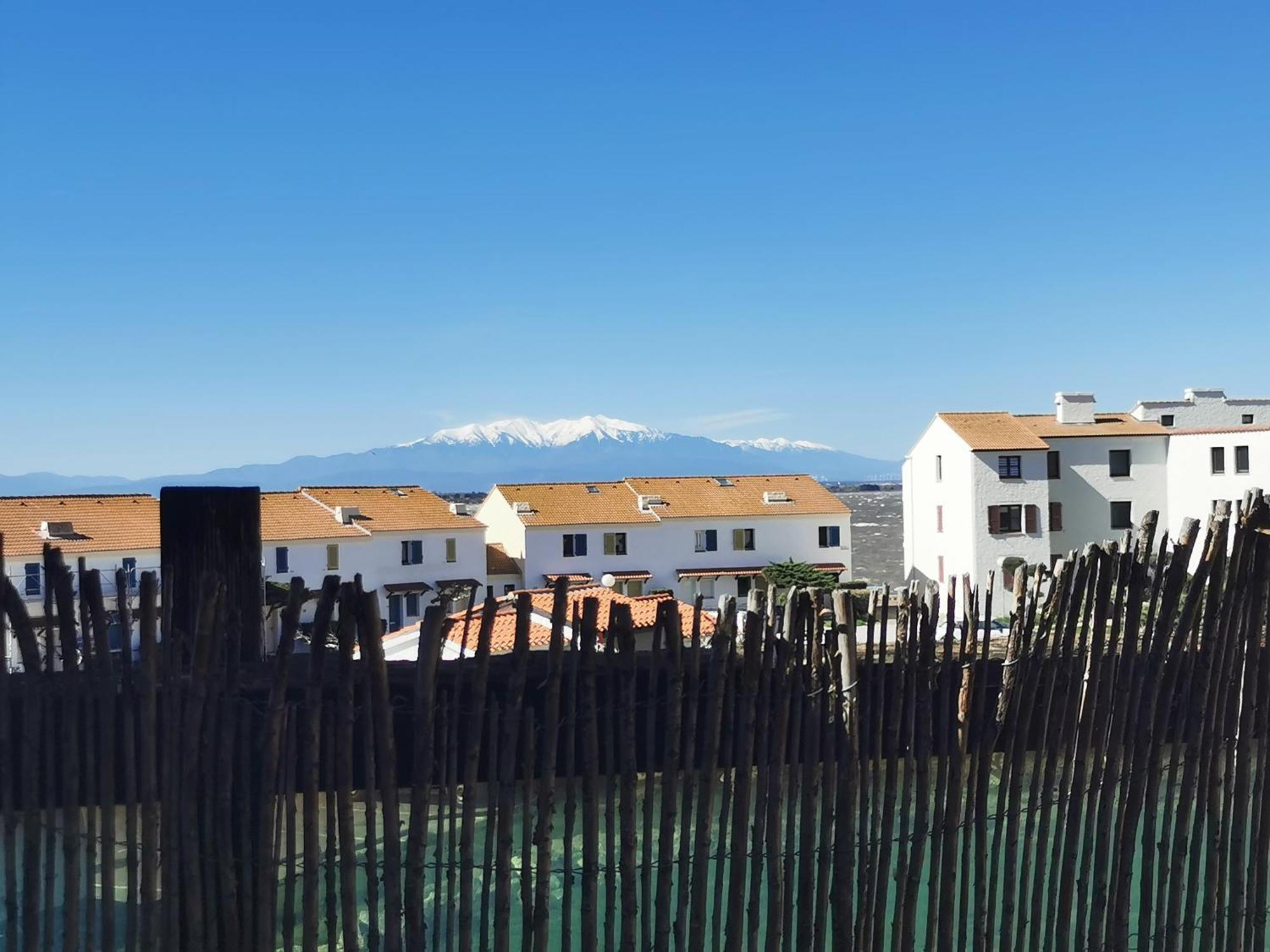 לה ברקרה Appartement Tout Confort A Cap Coudalere Avec Vue Magnifique Sur Le Canigou Au Bord Du Lac - Check In Automatise - Parking Gratuit - Aire De Jeux D'Enfants - מראה חיצוני תמונה