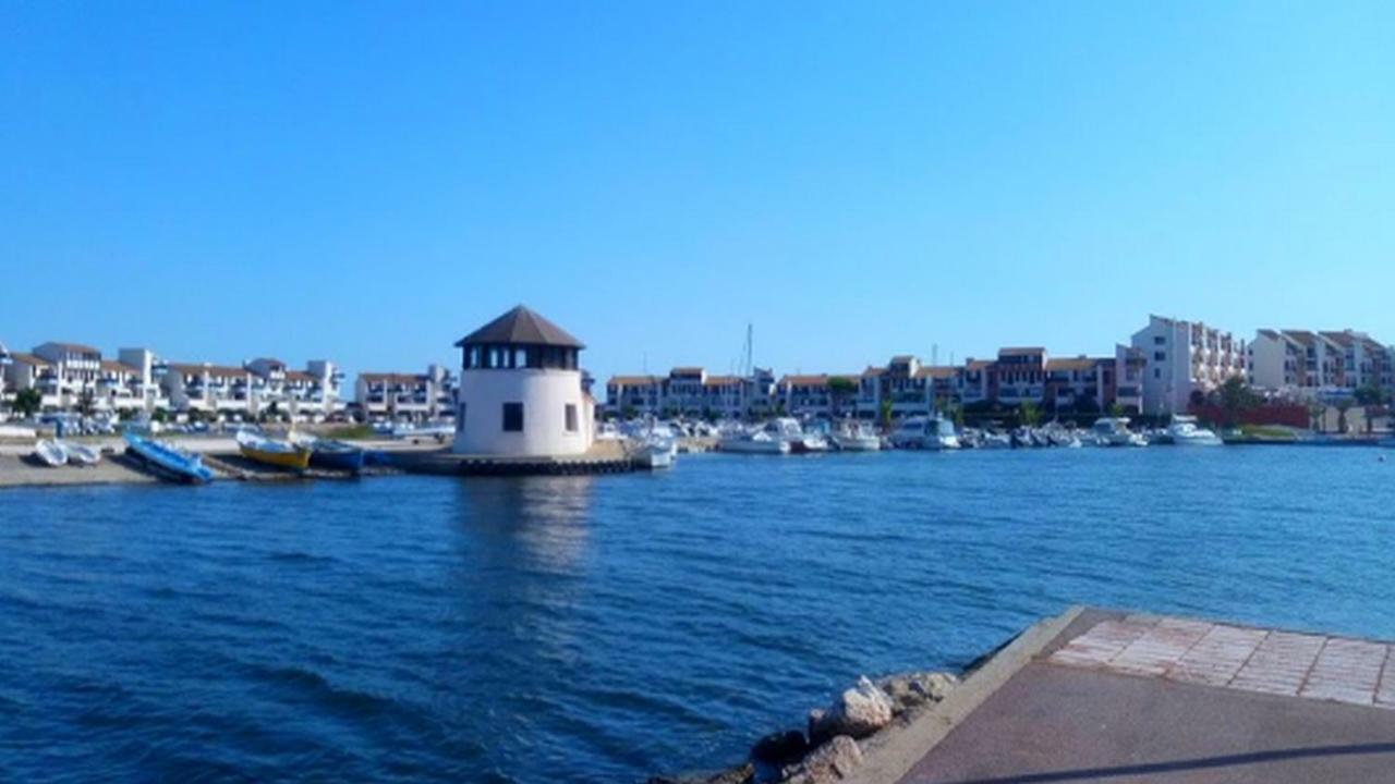 לה ברקרה Appartement Tout Confort A Cap Coudalere Avec Vue Magnifique Sur Le Canigou Au Bord Du Lac - Check In Automatise - Parking Gratuit - Aire De Jeux D'Enfants - מראה חיצוני תמונה